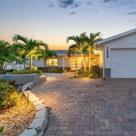 Buy this 3 bed house on 1006 Sago Palm Way in Apollo Beach, Hillsborough County