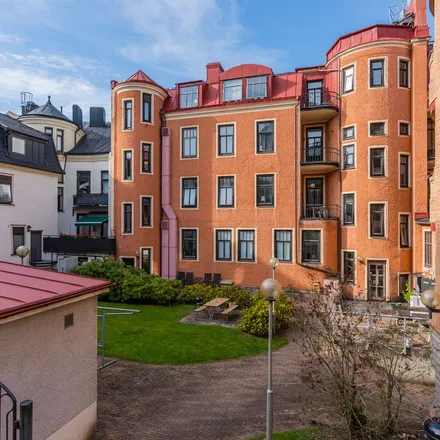 Rent this 4 bed apartment on Masala in Yxhammarsgatan, 503 32 Borås