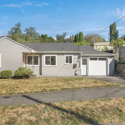 Buy this 3 bed house on 4157 Southeast Brooklyn Street in Portland, OR 97202