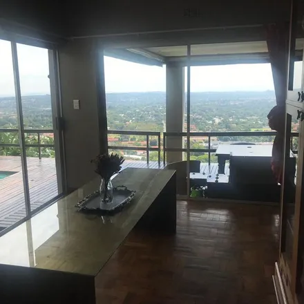 Image 3 - Maluti Avenue, Quellerina, Johannesburg, 2001, South Africa - Apartment for rent