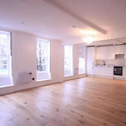 Rent this studio apartment on Shenfield Road in Brentwood, CM15 8FA