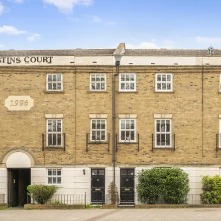 Buy this 3 bed townhouse on Austins Court in Peckham Rye, London