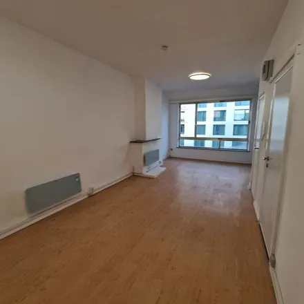 Rent this 1 bed apartment on Lamorinièrestraat 120 in 2018 Antwerp, Belgium