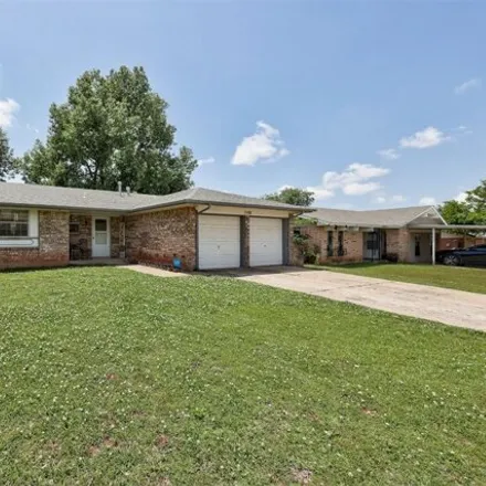 Buy this 3 bed house on 2532 El Toro Drive in Oklahoma City, OK 73129