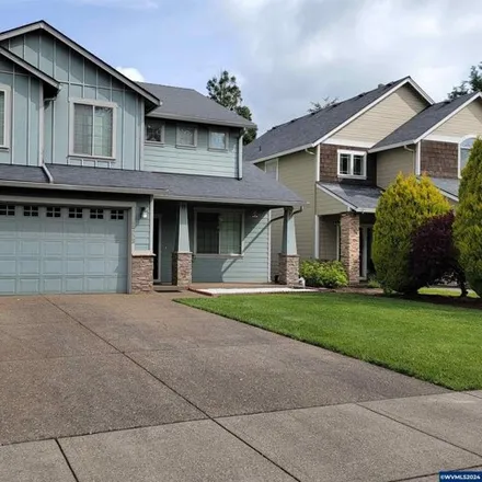 Buy this 5 bed house on 2759 Merced Court Southeast in Salem, OR 97306