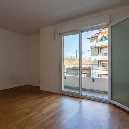 Rent this 2 bed apartment on 2 Rue Victor Hugo in 91220 Brétigny-sur-Orge, France