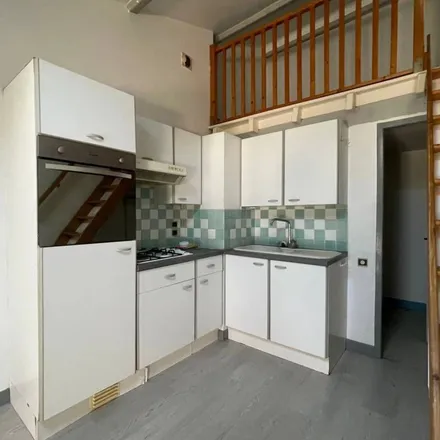 Rent this 2 bed apartment on 16 Impasse de la Bascule in 26780 Châteauneuf-du-Rhône, France