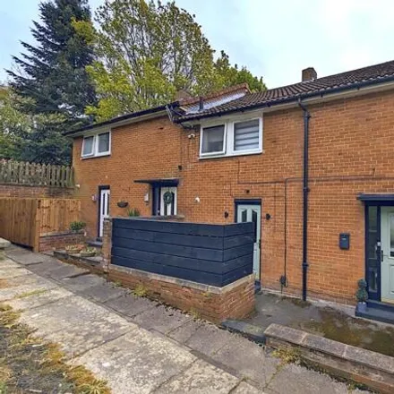 Buy this 3 bed townhouse on 22 Cawthorne Close in Sheffield, S8 0NA