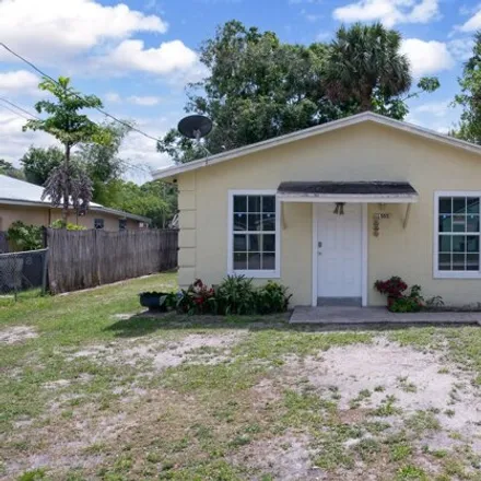 Buy this 3 bed house on 1515 Florida Avenue in Glidden Park, Fort Pierce