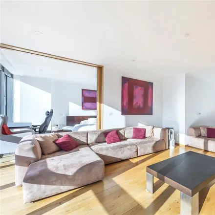 Rent this 2 bed apartment on 1 West India Quay in 26 Hertsmere Road, Canary Wharf