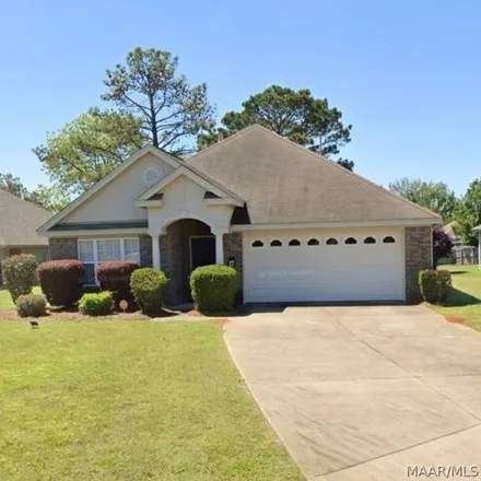 Rent this 3 bed house on 1682 Hawthorne Lane in Prattville, AL 36066