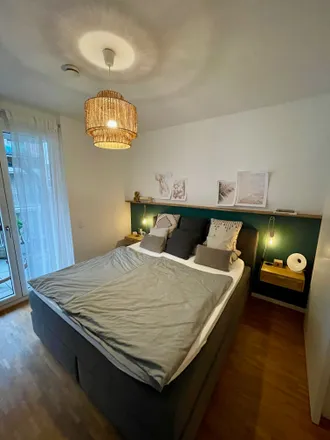 Rent this 1 bed apartment on Baufeld 12 in Römischer Ring 27, 60486 Frankfurt