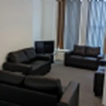 Image 2 - Borrowdale Road, Liverpool, L15 3LD, United Kingdom - Apartment for rent