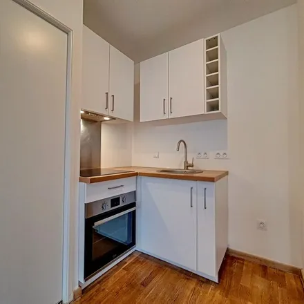 Rent this 1 bed apartment on 24 Place de Verdun in 59491 Villeneuve-d'Ascq, France
