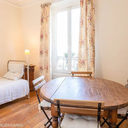 Rent this 3 bed apartment on 14 Rue Fabre d'Églantine in 75012 Paris, France