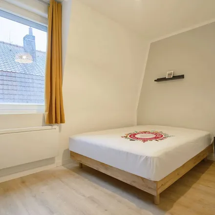 Rent this 1 bed apartment on 95 Rue de Condé in 59024 Lille, France