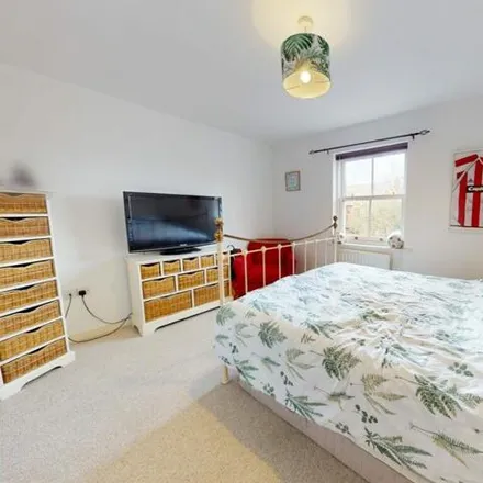 Image 3 - 1 Manor House Close, Wilford, NG11 7BR, United Kingdom - Apartment for sale