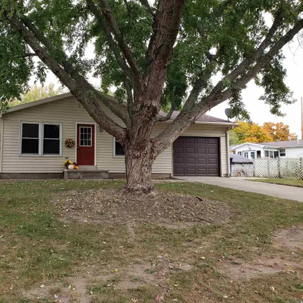 Buy this 3 bed house on 404 Aspen Court in Warsaw, IN 46580