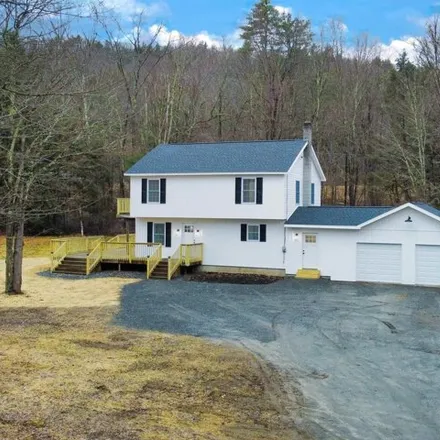 Buy this 3 bed house on I 91 in Rockingham, VT 05101