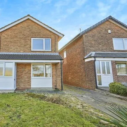 Buy this 3 bed house on Dovedale Rise in Derby, DE22 2RF