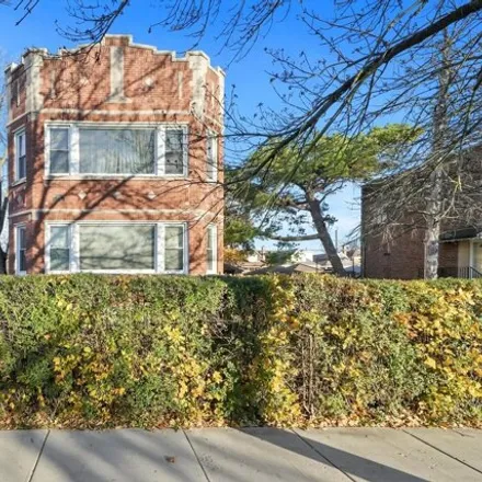 Buy this 6 bed house on 1755-1759 North Oak Park Avenue in Chicago, IL 60707