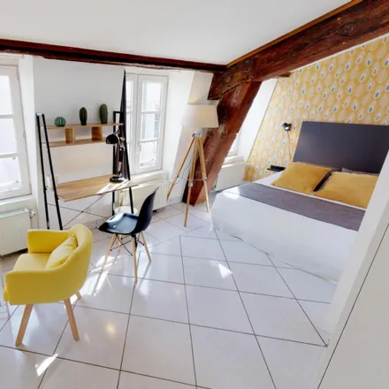 Rent this 5 bed room on 26 Rue Lanterne in 69001 Lyon, France