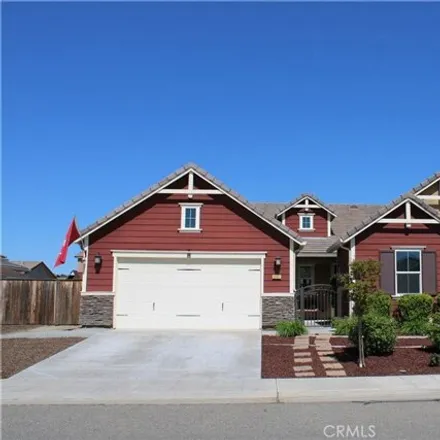 Buy this 3 bed house on 3055 Finchwood Avenue in Clovis, CA 93619