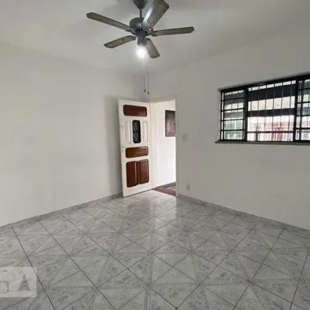 Buy this 2 bed house on Rua Nair Ferraz de Mesquita in Vila Sônia, São Paulo - SP