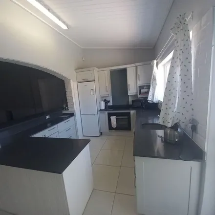 Rent this 3 bed apartment on Clinic Road in Austerville, Durban
