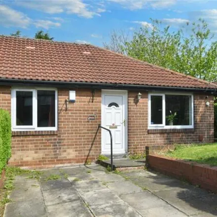 Buy this 2 bed house on Barrington Parade in Little Gomersal, BD19 4NR