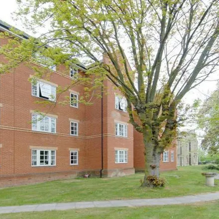 Rent this 2 bed apartment on Bennett Crescent in Oxford, OX4 2UN