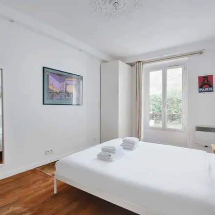 Rent this 2 bed apartment on 44 Avenue du Général de Gaulle in 94160 Saint-Mandé, France