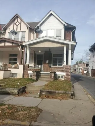 Rent this 3 bed house on 706 North Peach Street in Allentown, PA 18102