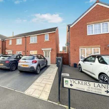 Buy this 3 bed duplex on Vickers Lane in Seaton Carew, TS25 2DY