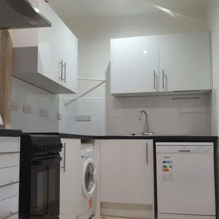 Rent this 1 bed apartment on Wood Lane in Iver Heath, SL0 0LD