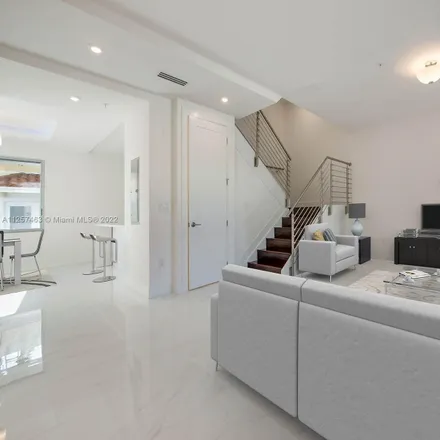 Image 3 - 2949 Coconut Avenue, Ocean View Heights, Miami, FL 33133, USA - Townhouse for sale