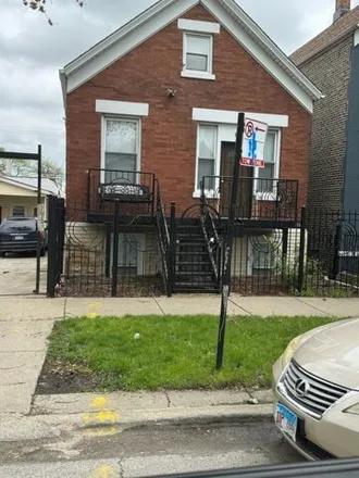 Rent this 3 bed house on 3049 South Homan Avenue in Chicago, IL 60623