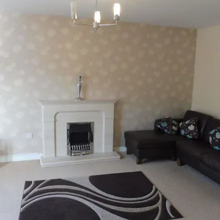 Rent this 4 bed townhouse on Blackberry Way in Cardiff, CF23 8FJ