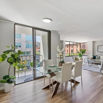 Buy this 2 bed condo on 150-156 Lombard Street in San Francisco, CA 94113