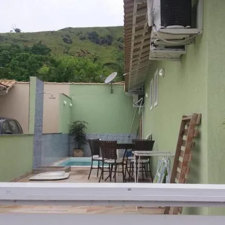 Buy this 2 bed house on Rua Mário Larrúbia in Guaratiba, Rio de Janeiro - RJ