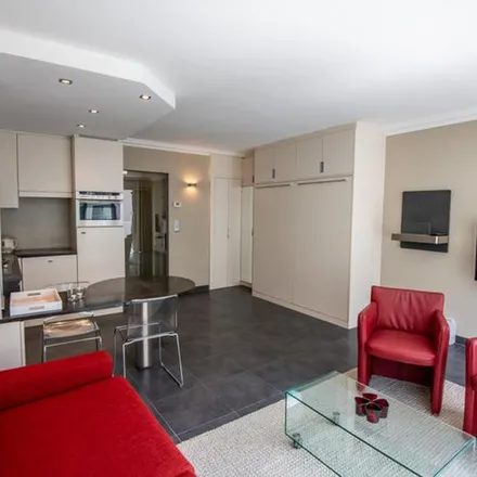 Rent this 1 bed apartment on Van Bunnenlaan 1 in 8300 Knokke-Heist, Belgium