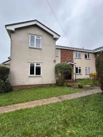 Rent this 5 bed duplex on 16 Lower Hill Barton Road in Exeter, EX1 3EN