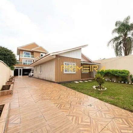 Buy this 3 bed house on Rua Embaixador Hipólito de Araújo 343 in Rebouças, Curitiba - PR