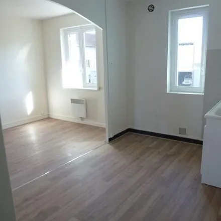 Rent this 3 bed apartment on 20 Place Etienne Dolet in 38270 Beaurepaire, France