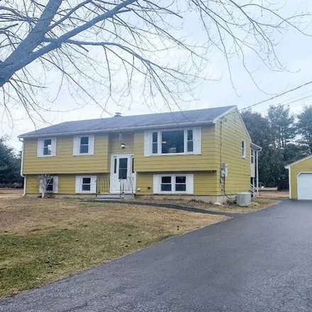 Buy this 3 bed house on 9 Old Post Road in Alfred, ME 04002