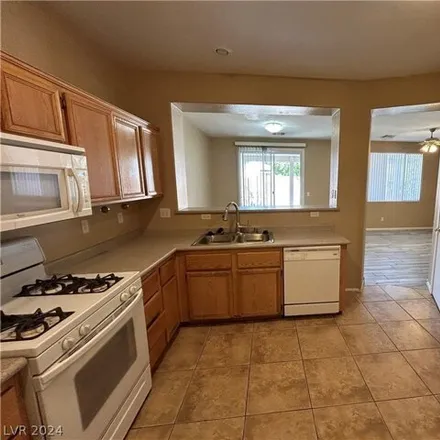 Image 2 - 1001 Welkin Street, Henderson, NV 89052, USA - House for rent