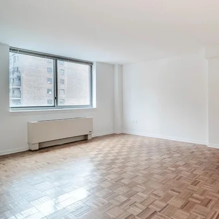 Image 3 - 280 W 37th St, Unit 9N - Apartment for rent