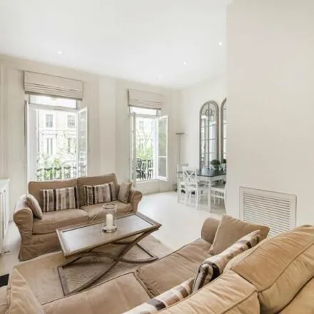 Buy this 1 bed apartment on 45 Cathcart Road in London, SW10 9JE