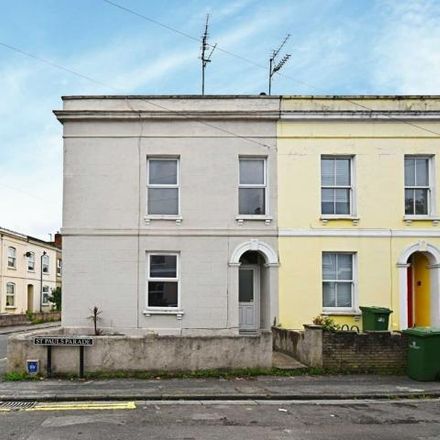 Rent this 3 bed house on 11 Saint Pauls Parade in Cheltenham, GL50 4ET