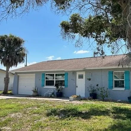 Rent this 2 bed house on 651 Carmel Road in South Venice, Sarasota County